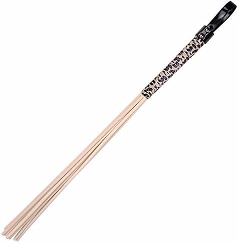 Sexgame 8 shares of rattan spanking hit the hands of the whip guard ruler leopard Adult Toy Women Sexy Sex Cosplay Couples Men Love Night
