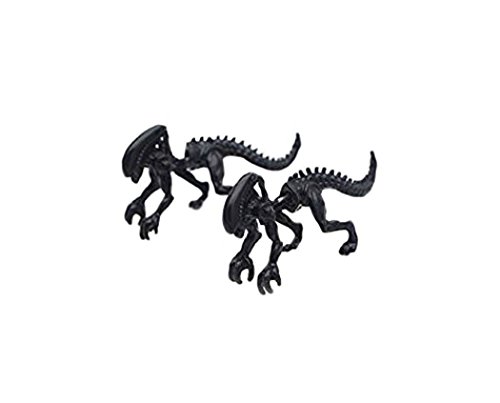 New Horizons Production Alien Creature Xenomorph 3D Black Metal Enamel Stud Earrings