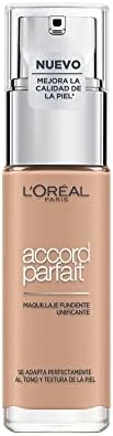 Base de Maquilhagem L'Oréal Paris Accord com Ácido Hialurónico 3R/3C Cool Rose 30ml