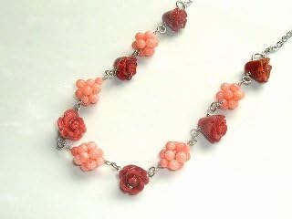 Amazon ピンクサンゴ アフリカ珊瑚 ネックレス 深海珊瑚 網玉 アフリカ珊瑚の薔薇の花 ステーションネックレス アジャスター付き金具 長さ 41センチ ネックレス 通販