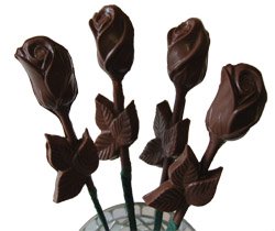 Milk Chocolate Sweetheart Roses