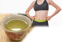 Japanese Tea Picked up the Earliest of Spring in Okinawa, Including Full of Catechin. It Is Good for Your Health. 100g ( 50g X 2 Bags) , From Okinawa