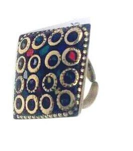 square shape ring design