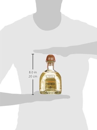 PATRÓN Reposado Premium-Tequila, 40% Vol., 70 cl/700 ml, aus 100 % besten blauen Weber-Agaven, in Mexiko in kleinen Chargen handdestilliert, 2 Monate im Eichenfass gelagert, perfekt für Margaritas – Bild 6