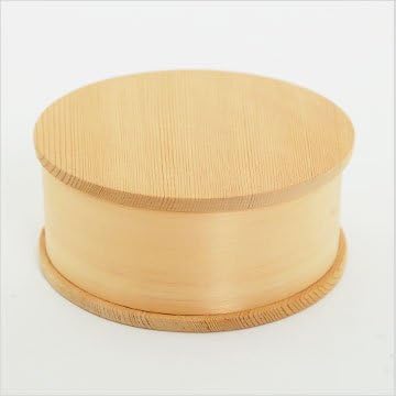 Amazon レンジ対応曲げわっぱお弁当箱 丸型 600cc 間仕切り付き 漆器かりん本舗 弁当箱