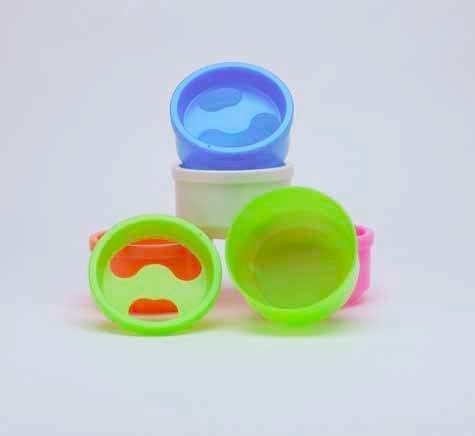 *New Round Style* Manicure Bowl with Removable Top