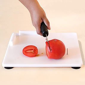 Single Handed Cutting Board