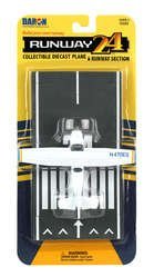 Daron Runway24 Cessna 172 2000 Skyhawk Blue/White 1:87 Scale Diecast Airplane Model with Runway