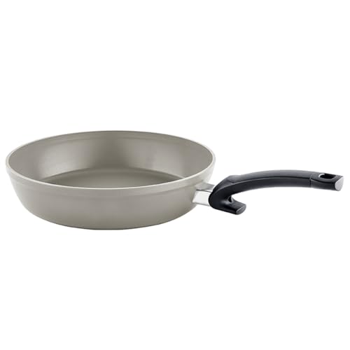 Fissler Ceratal Comfort/Aluminium-Pfanne hergestellt ohne PFAS/PTFE, Keramik-beschichtet (Ø 26 cm) Ceramic Bratpfanne antihaftend – Induktion, Grau