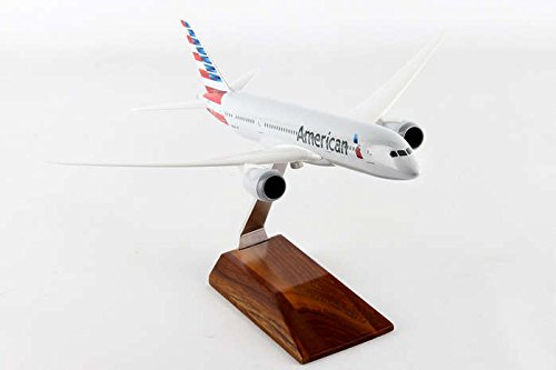 Skymarks SKR5088 American Airlines Boeing 787-8 Dreamliner 1:200 Scale Display Model With Wood Stand