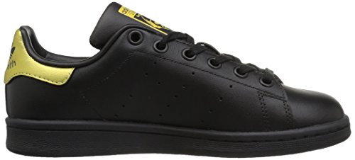 (Big Kid) adidas Performance Stan Smith J Tennis Shoe