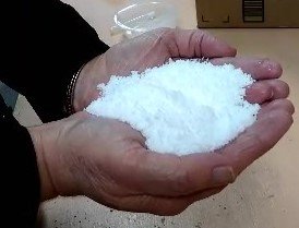 Santa's Instant Magic Snow. 6 Tubes - each tube making over One cup of Jumbite Santa's Instant Magic Snow - Thumbnail 3