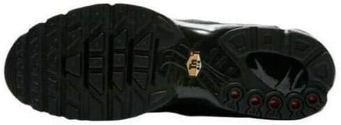 nike air max plus triple black leather