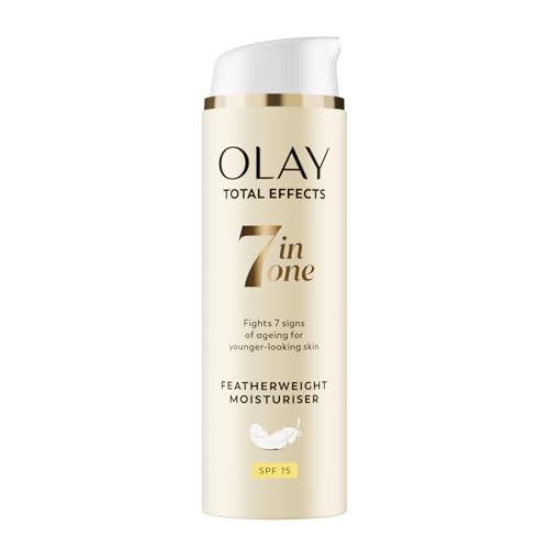 Olay/Olaz Crema Viso Giorno Total Effects 7in1, Idratante Leggera, con SPF15 e Vitamine Antiossidanti C e B3, Pelle Nutrita e Protetta in un Unico Semplice Passaggio, 50ml