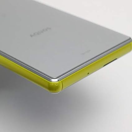 Amazon Sharp シャープ Aquos Compact 16gb イエローシルバー Sh02hs Docomoロック解除simフリー スマートフォン本体 通販