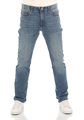 Lee Extreme Motion Straight Jeans, Uomo, Blu (Brady), 44W / 32L | Prezzo.it