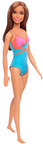 Barbie GHW40 - Beach Puppe (brünett), mit Badeanzug in Blau, Pink und Orange, Spielzeug für Kinder von 3 bis 7 Jahren