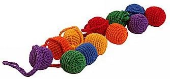 Froebel ? Gift 1 - Yarn Balls by Froebel USA