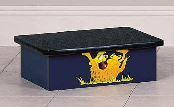 CLINTON PEDIATRIC ACCESSORIES Step stool w/hyena Item# 10-H