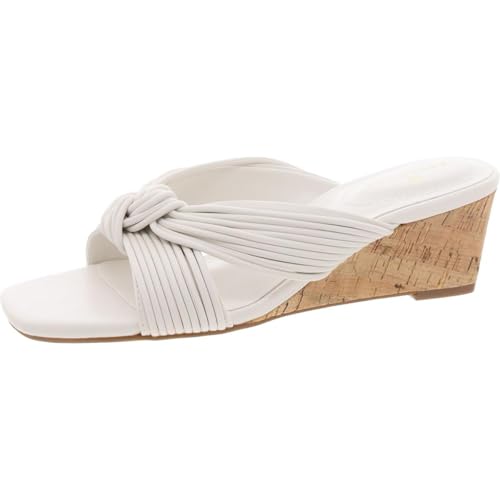 Bandolino Women's Sassier Cream 7 Medium