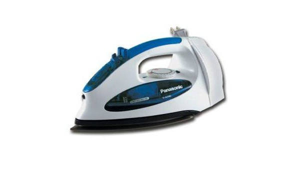 Amazon.com: Panasonic ni-a55nr Vapor/plancha en seco con cable retráctil  carrete : Hogar y Cocina