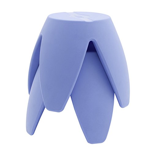 ECR4Kids Blossom Table and Stool Indoor/Outdoor Furniture Set, Blue (3-piece)