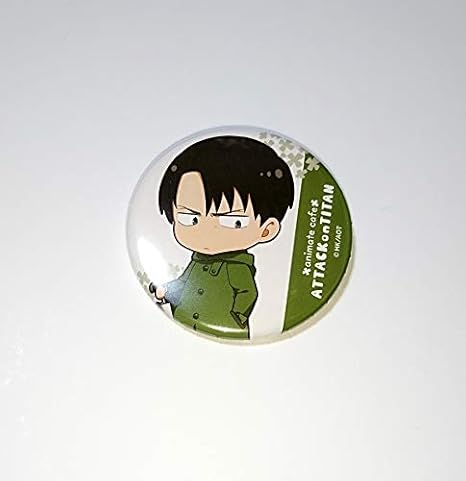 Amazon Co Jp 進撃の巨人 アニメイトカフェ リヴァイ 缶バッジ ホビー 通販