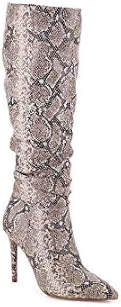 Snakeskin Boots On A Saturday Night Lyrics