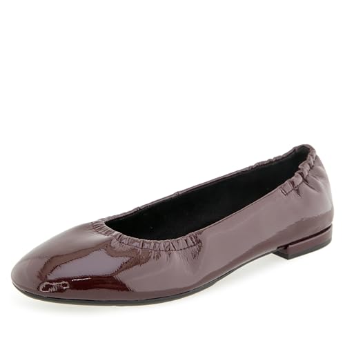 Aerosoles Women's Antonia Ballet Flat, Merlot Crinkle Patent, 5M at Amazon