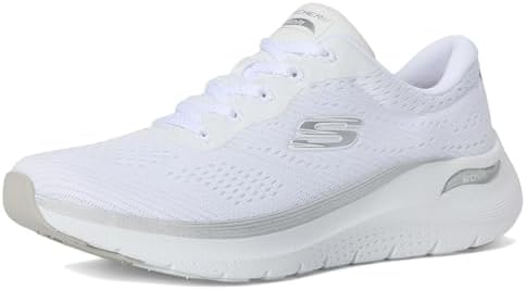 Arch Fit 2.0 Glow The Distance - Ténis femininos, malha branca e acabamento prateado, 38 EU