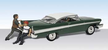 Shove It or Leave It 1950's Late Plymouth Car w/Figures N Scale Woodland
