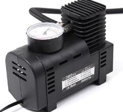 Amazon エアーコンプレッサー シガーソケット 車 コンパクト 小型 エアコンプレッサー