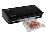 FoodSaver FM2100 Vacuum Sealing System new bag saving technolog - includes Handheld Sealer