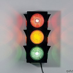 Fun Express IN-16/367 Large Blinking Traffic Light