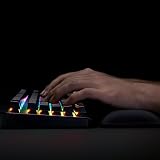 Razer Ergonomic Wrist Rest for Full-Sized Keyboards Black view 9
