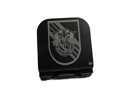 5th Special Forces Group Vietnam Crest With Flash Laser Etched Hat Clip Black