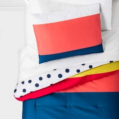 pillowfort twin comforter