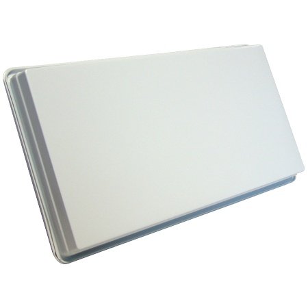 A Long the Riverrun: Selected Essays (Penguin non-fiction)