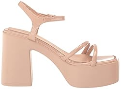 Chinese Laundry Women's Avianna Wedge Sandal, Light