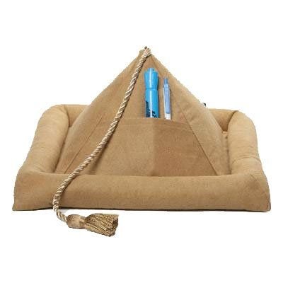 Hog wild peeramid reading pillow, taupe