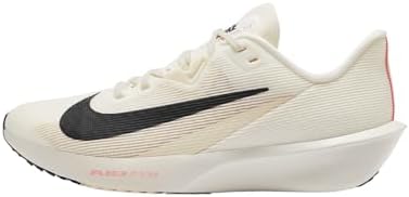 Amazon.com | Nike Rival Fly 4 Men display picture 1