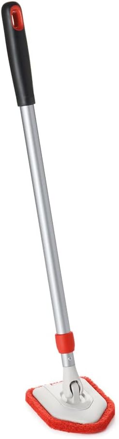 OXO Good Grips Extendable Tub and Tile Scrubber 66-106 cm