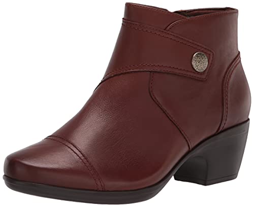 Clarks Women's Emily Calle Fashion Boot 