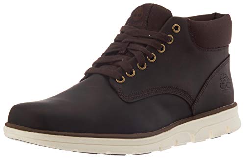 chukka walking boots