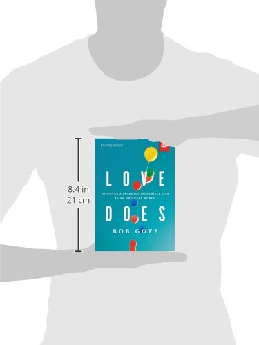Love Does Study Guide with DVD: Discover a Secretly Incredible Life in an Ordinary World - Thumbnail 2