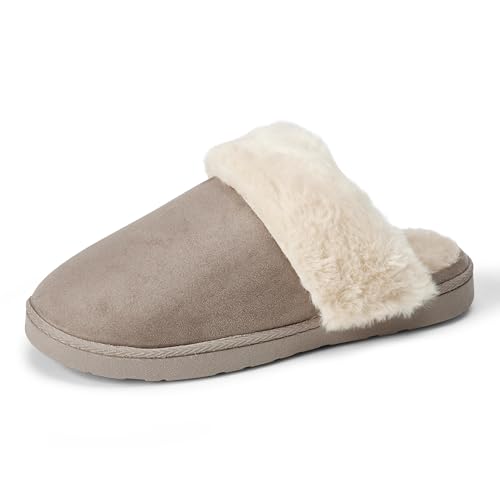 Amazon Essentials Women's Faux Fur Cozy Slippers, Grey, 9