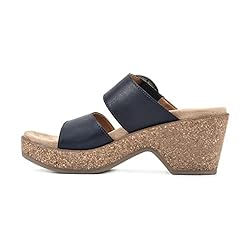 WHITE MOUNTAIN Shoes Copious Women's Platform