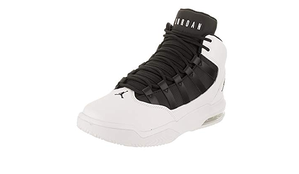 Jordan Nike Kids Max Aura (GS) Basketball Shoe : Amazon.com.au: Clothing,  Shoes \u0026 Accessories