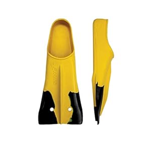 Finis Z2 Gold H Training Fins, Yellow/Black, M: 8.5-10/F: 9.5-11 1 Schnorchelmasken 31rAfp1paKL. SS300 Kurzes Blatt fördert einen kürzere und schnellere Schläge, wobei es bei gerade genug Antrieb durch das Wasser bleibt
Stärkt die Beine und baut Herz-Kreislauf-Kondition auf
Das Bieggehäuse fängt Wasser beim Schlag nach oben auf und zielt so auf die Oberschenkel- und Gesäßmuskulatur und deren Stärkung ab