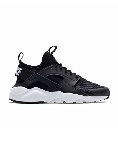 huarache run ultra black and white
